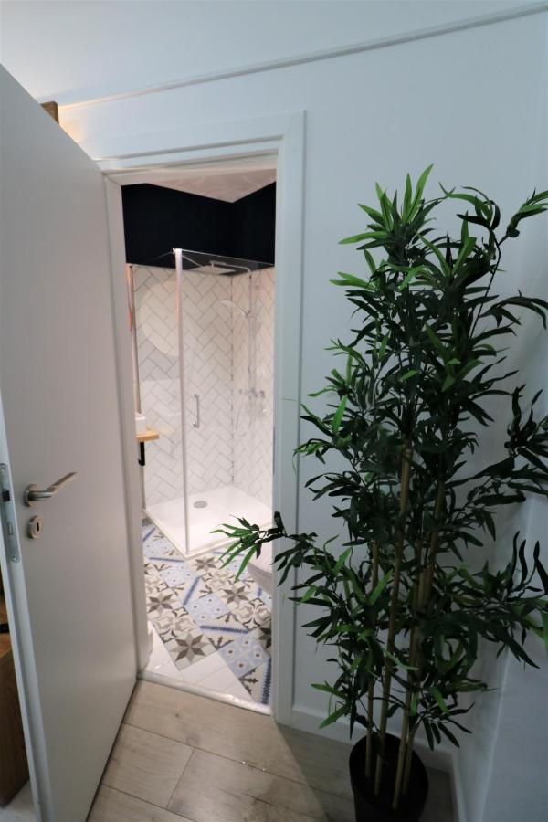 Charming City Center Apartment - Free Minibar Bucureşti Exterior foto